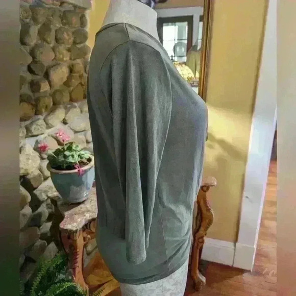 Green Envelope Los Angeles Women's Top Size L - Picture 6 of 10